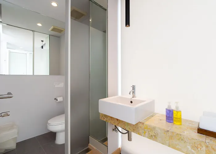 Metz Pratunam Hotel 3*